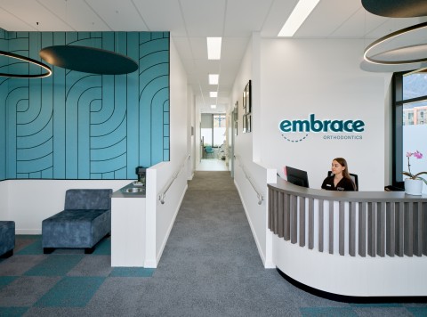 Embrace 025 Panorama