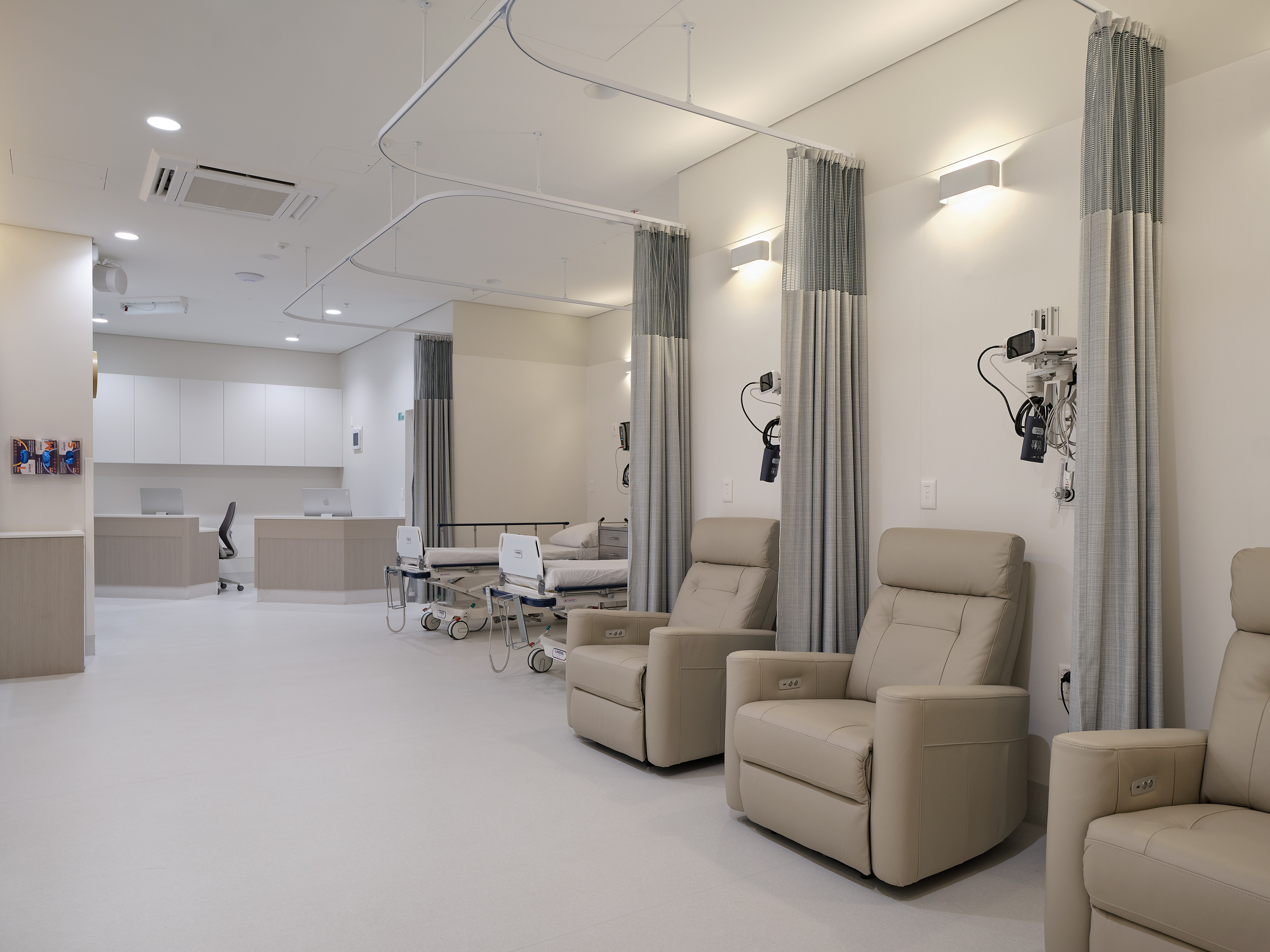 25 02 03 Medispace 301